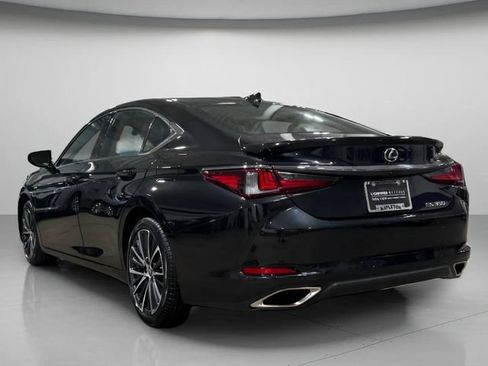 Used 2024 Lexus ES 350 w/ Premium Package FWD image 6