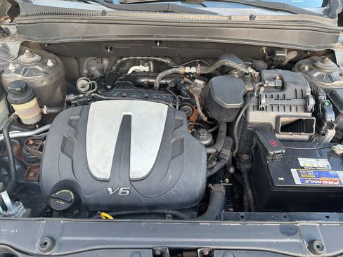 Used 2011 Hyundai Santa Fe Limited AWD/4WD image 35