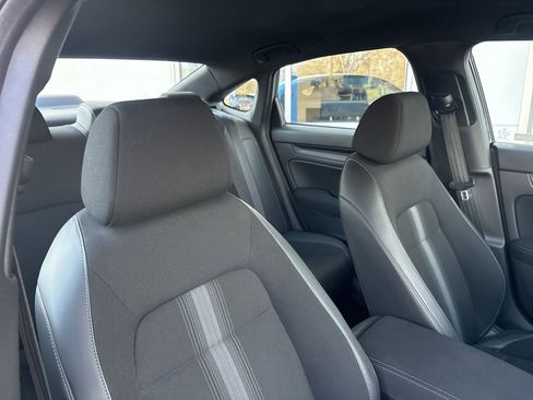 Used 2022 Honda Civic Sport image 28