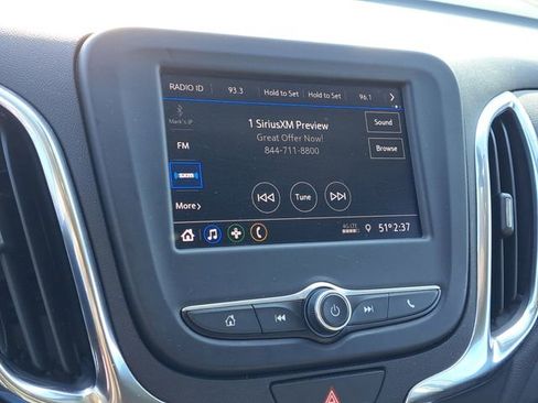 Used 2021 Chevrolet Equinox LT image 12