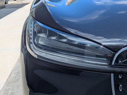 Certified 2025 Lincoln Aviator Reserve RWD image 11