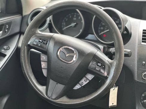 Used 2013 MAZDA MAZDA3 i Sport FWD image 9