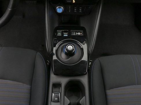 Used 2023 Nissan Leaf SV Plus image 22