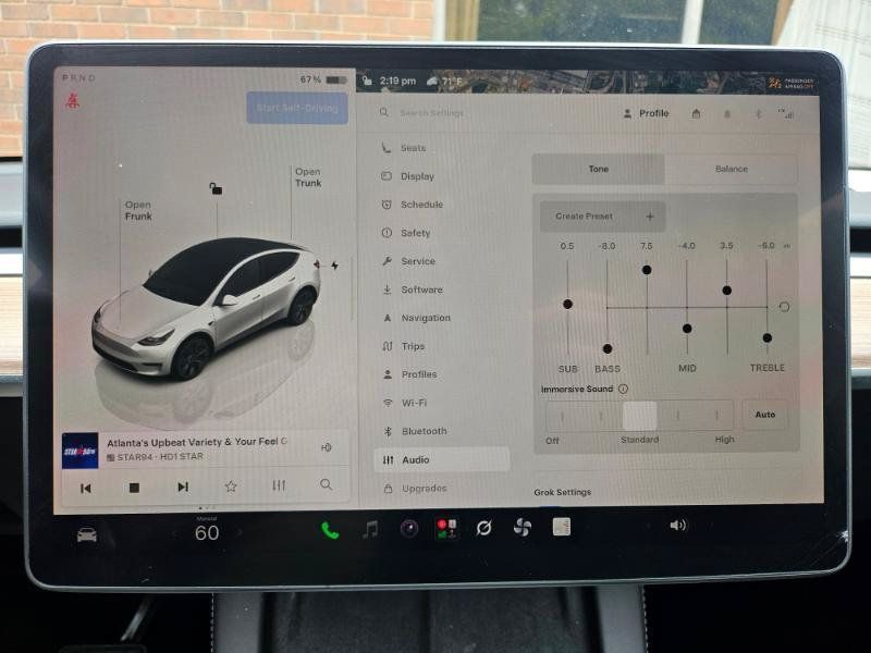 Used 2025 Tesla Model Y Long Range AWD/4WD image 54