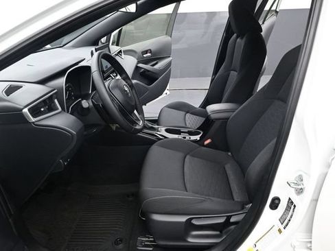Used 2026 Toyota Corolla SE FWD image 10