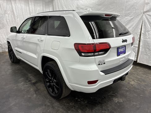Used 2021 Jeep Grand Cherokee Laredo X image 6