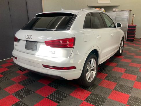 Used 2018 Audi Q3 2.0T Premium image 3