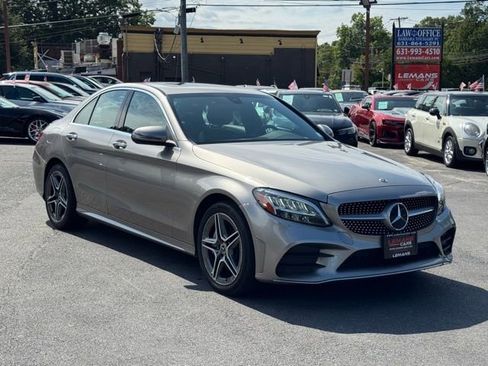 Used 2020 Mercedes-Benz C 300 4MATIC Sedan image 3