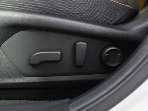 Certified 2025 Subaru Crosstrek 2.5i Sport w/ Crosstrek Mirror Package image 14