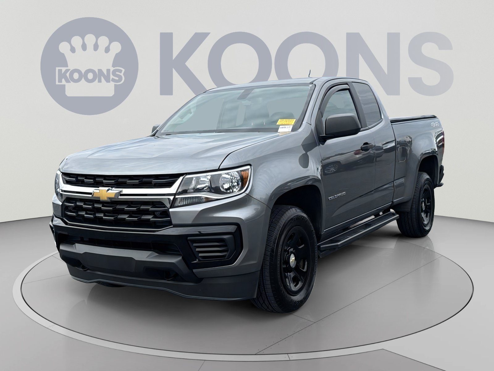 Used 2021 Chevrolet Colorado W/T AWD/4WD image 1