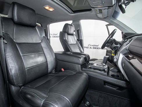 Used 2017 Toyota Tundra Limited w/ Limited Premium Package image 20