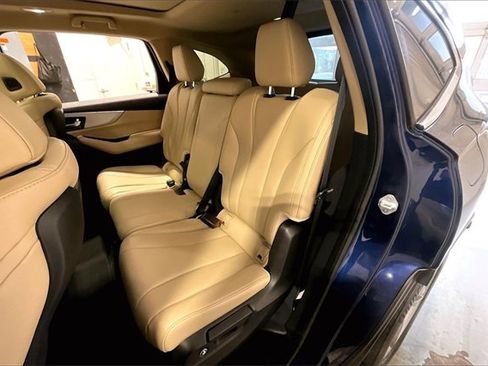 Used 2023 Acura MDX SH-AWD image 22