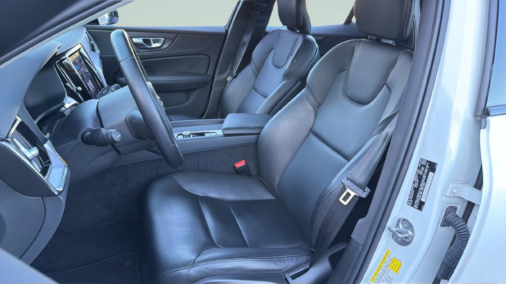Used 2024 Volvo S60 B5 Core FWD image 26