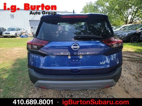 Used 2023 Nissan Rogue SV FWD image 5