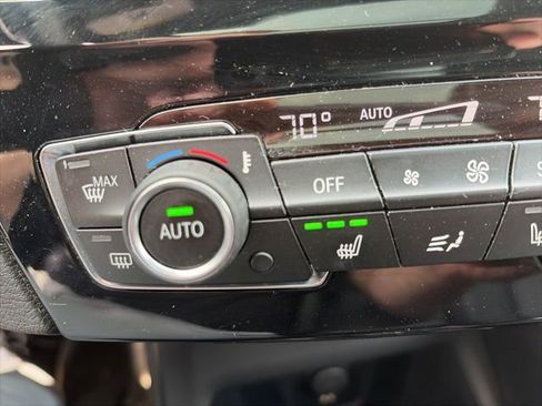 Used 2019 BMW X1 xDrive28i w/ Convenience Package image 9