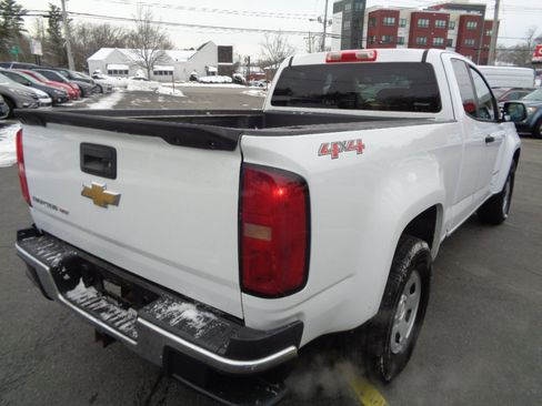 Used 2018 Chevrolet Colorado W/T w/ WT Convenience Package image 16