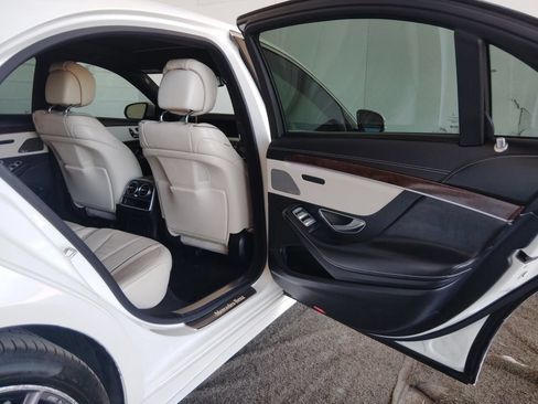 Used 2016 Mercedes-Benz S 550 Sedan image 13