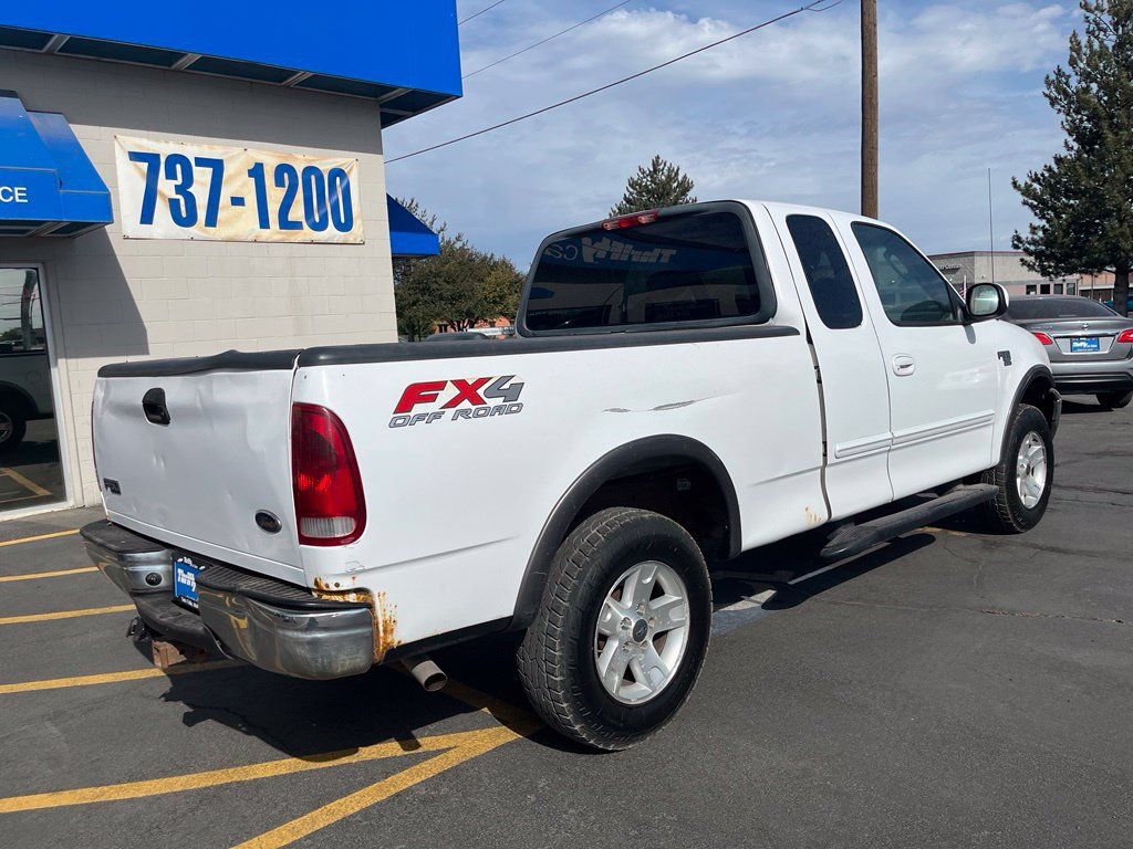 Used 2002 Ford F150 XLT AWD/4WD image 3