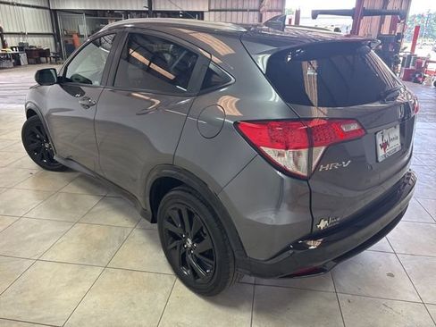 Used 2021 Honda HR-V Sport image 11