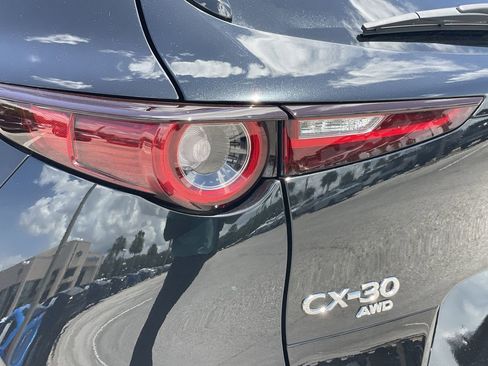 Used 2025 MAZDA CX-30 AWD 2.5 S w/ Preferred Package image 7