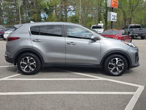 Used 2021 Kia Sportage LX image 6