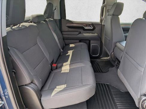Used 2023 Chevrolet Silverado 1500 LT AWD/4WD image 19