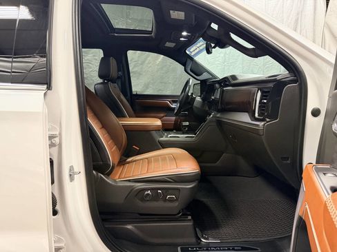 Used 2023 GMC Sierra 1500 Denali Ultimate image 26