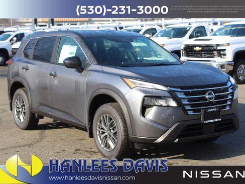 New 2026 Nissan Rogue S image 5