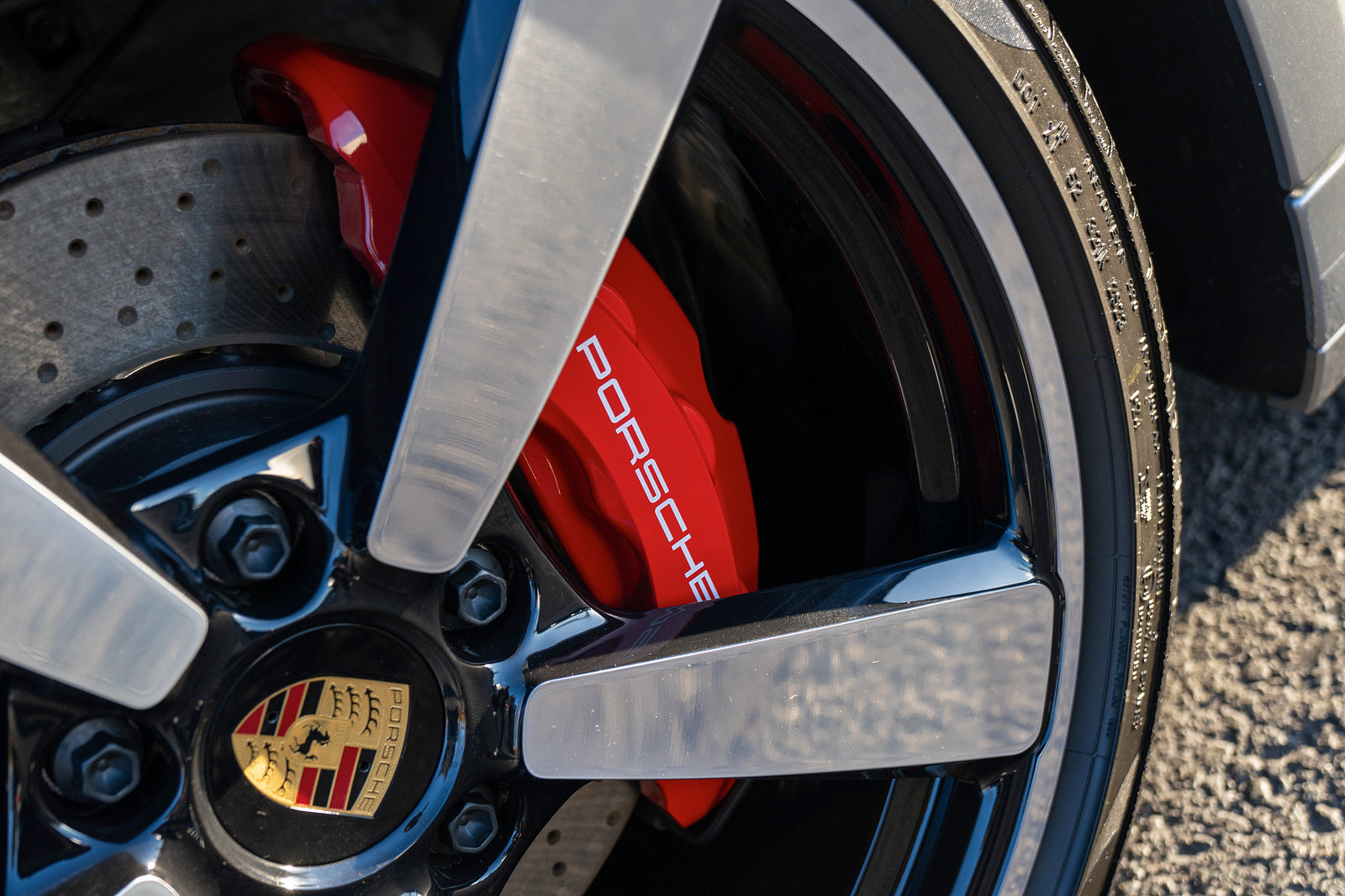 Used 2024 Porsche 911 Carrera S RWD image 13