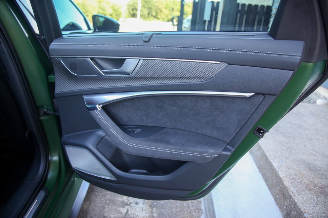 Used 2024 Audi RS 6 performance AWD/4WD image 60
