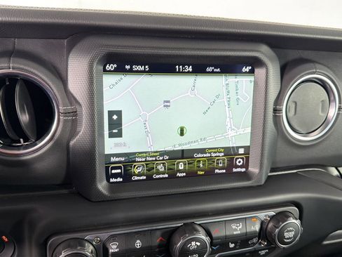 Used 2022 Jeep Wrangler Unlimited Sahara w/ Cold Weather Group AWD/4WD image 35