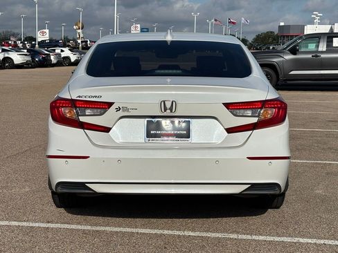 Used 2021 Honda Accord EX-L image 6
