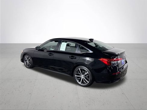 Used 2024 Honda Civic Touring image 8