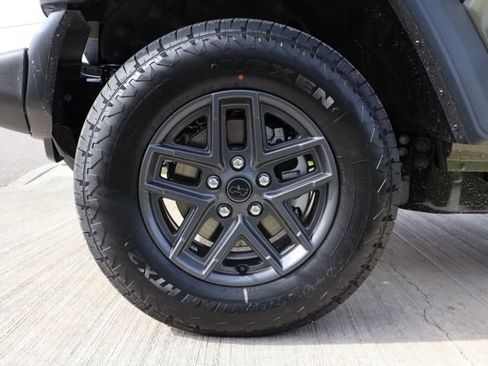 New 2026 Jeep Wrangler Sport AWD/4WD image 25