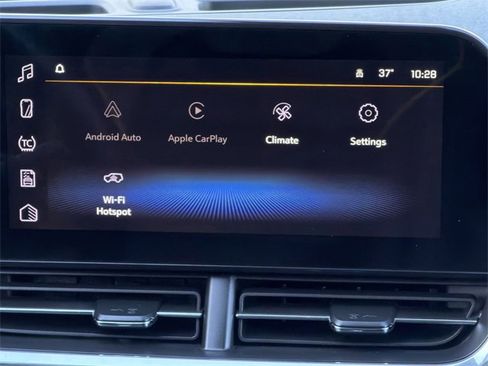 Used 2025 Chevrolet Trax ACTIV w/ Driver Confidence Package image 17