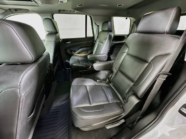 Used 2019 Chevrolet Tahoe Premier AWD/4WD image 32