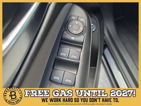 New 2026 Buick Envista Preferred FWD image 16