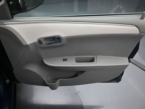 Used 2011 Chevrolet Malibu LS w/ LPO, Protection Package FWD image 31