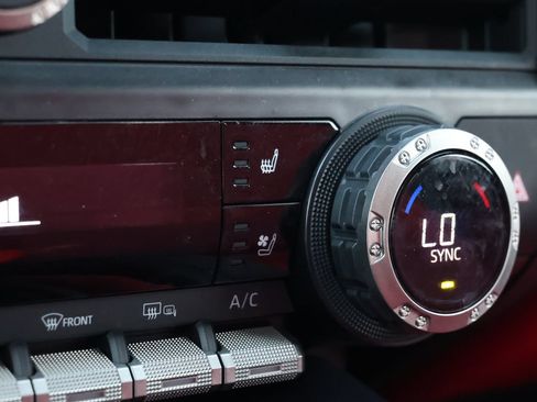 Used 2025 Toyota 4Runner TRD Pro AWD/4WD image 4