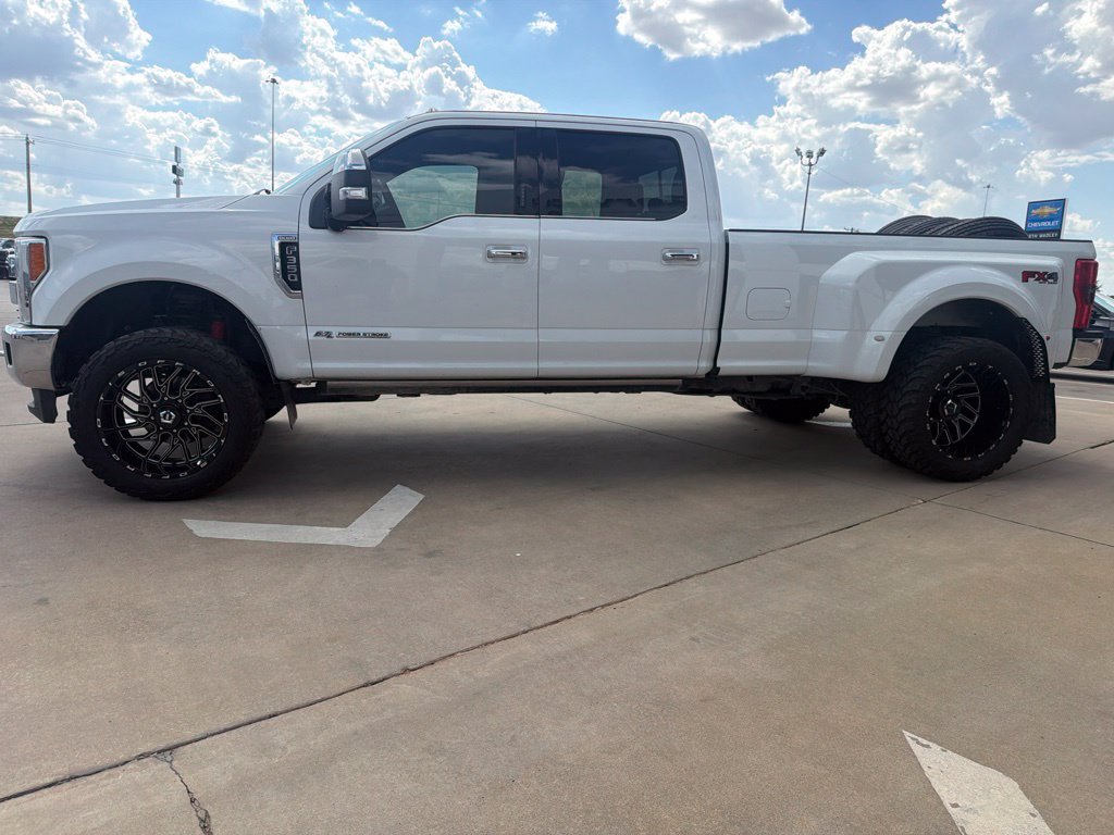 Used 2017 Ford F350 King Ranch w/ King Ranch Ultimate Package AWD/4WD image 6