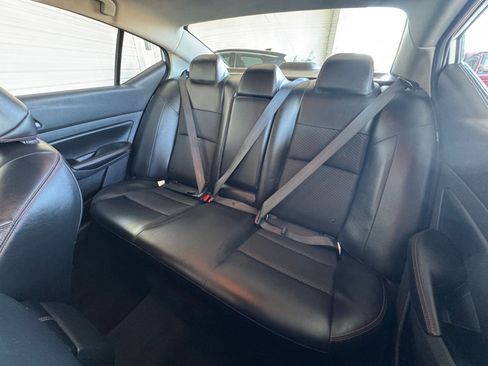 Used 2025 Nissan Altima 2.5 SR image 40