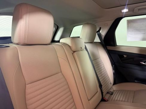 Certified 2025 Land Rover Discovery Sport S image 32
