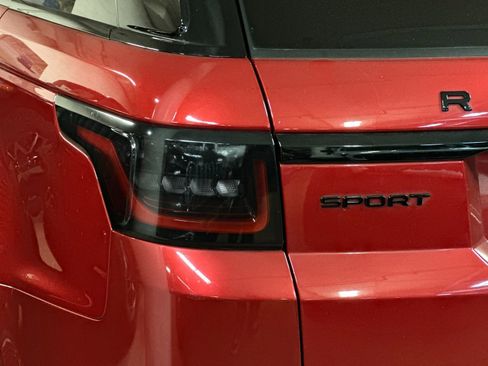 Used 2022 Land Rover Range Rover Sport SE image 26