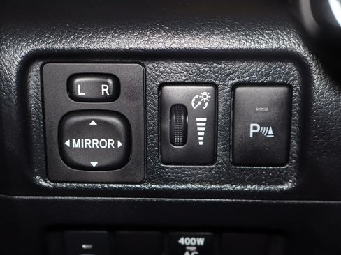 Used 2017 Toyota 4Runner Limited AWD/4WD image 21