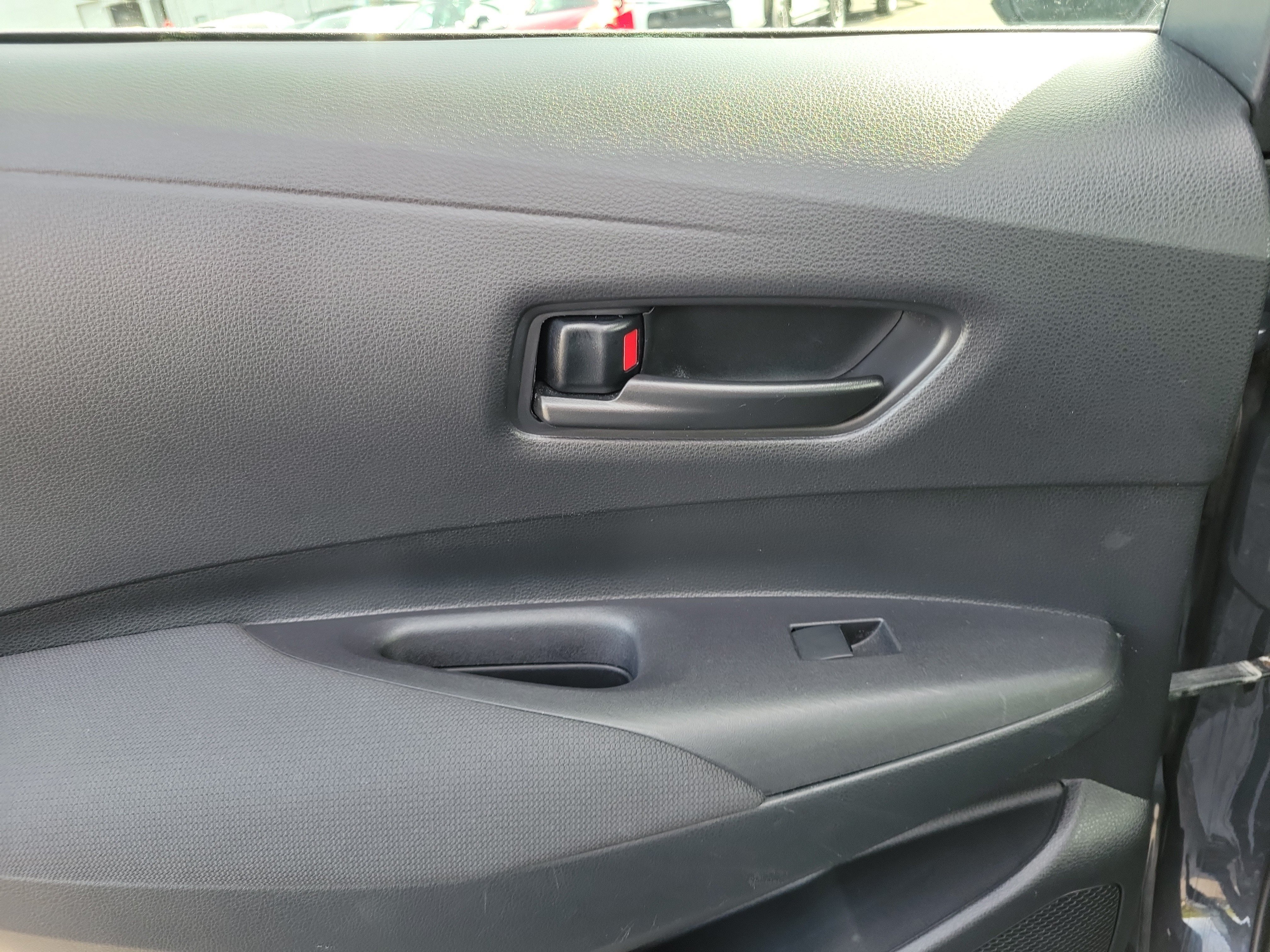 Used 2024 Toyota Corolla LE FWD image 12