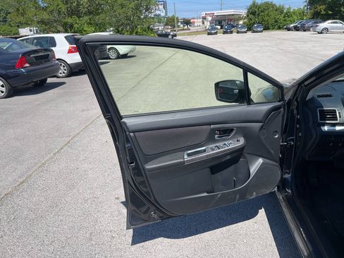 Used 2016 Subaru Impreza 2.0i Premium w/ Popular Package #1 AWD/4WD image 10