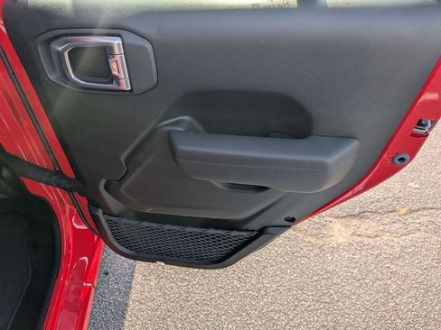 New 2026 Jeep Wrangler Sport S image 28