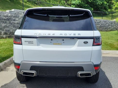 Used 2018 Land Rover Range Rover Sport SE AWD/4WD image 7