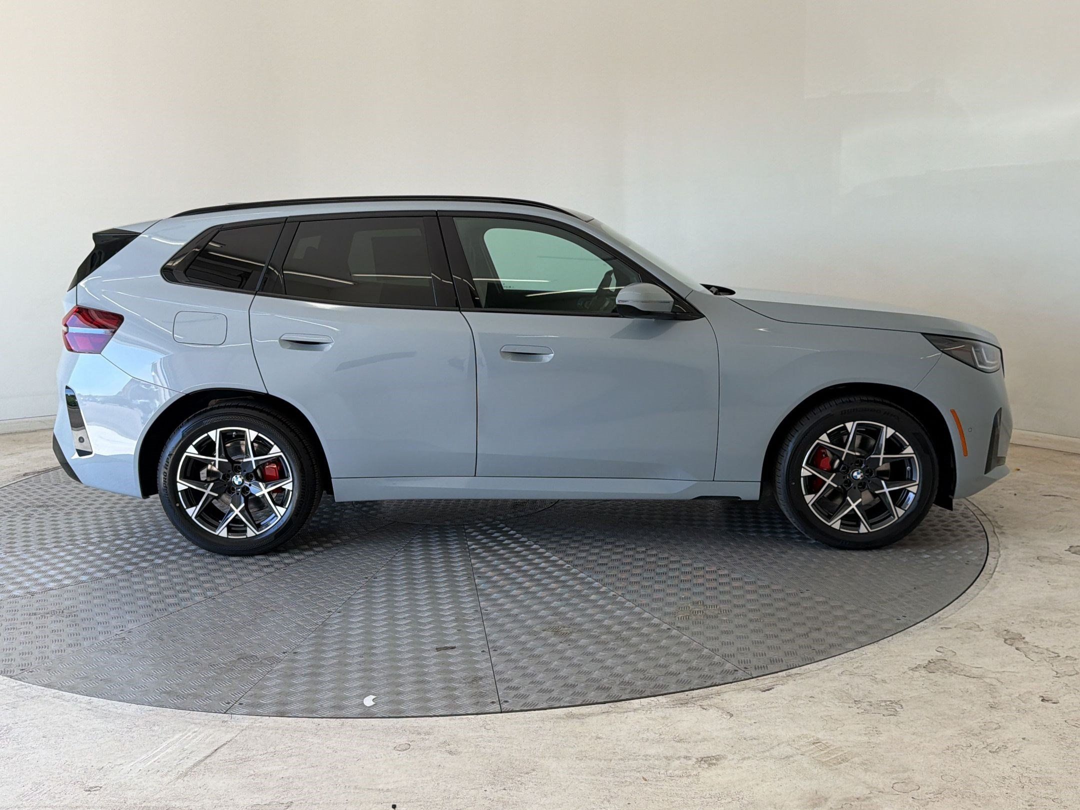 New 2026 BMW X3 xDrive30i w/ M Sport Package AWD/4WD image 8