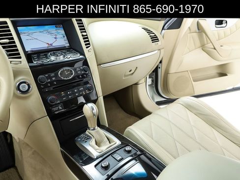 Used 2011 INFINITI FX35 2WD w/ Premium Pkg image 24